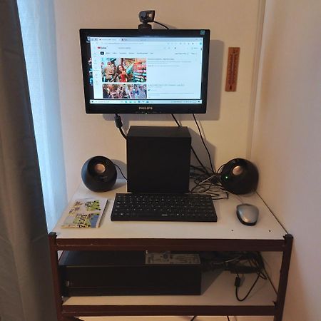 Ferienwohnung Mic Dormitor Informativ Turistic Bukarest Exterior foto